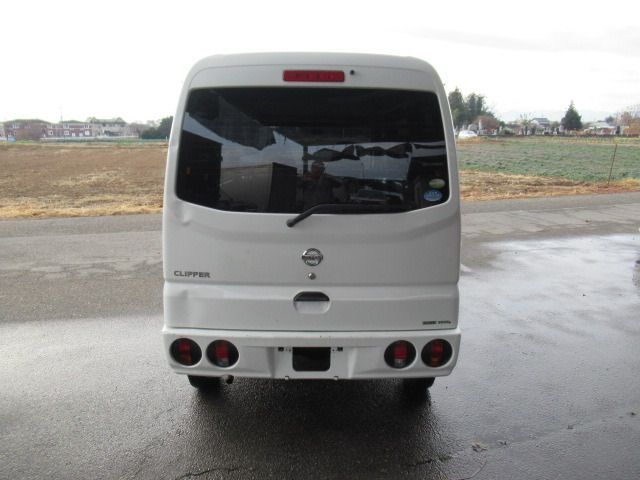 NISSAN CLIPPER VAN 2011 Image 31