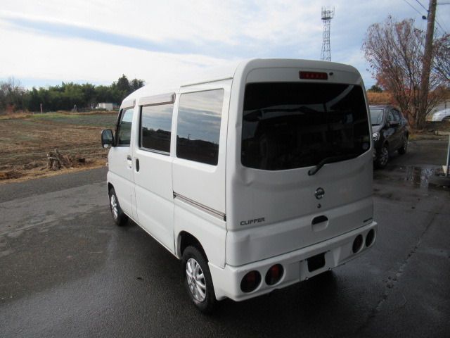 NISSAN CLIPPER VAN 2011 Image 31