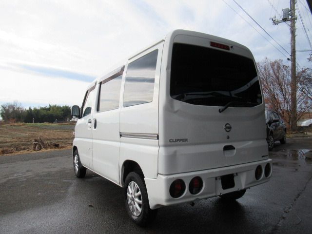 NISSAN CLIPPER VAN 2011 Image 31