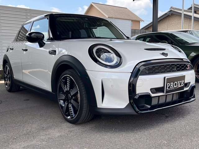 BMW MINI COOPER S 5DOOR 2023 Image 31