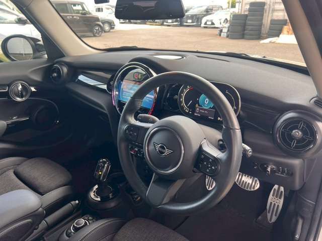 BMW MINI COOPER S 5DOOR 2023 Image 31