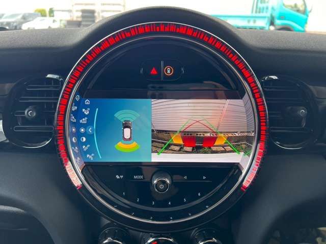 BMW MINI COOPER S 5DOOR 2023 Image 31