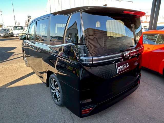 TOYOTA VOXY HYBRID 2025 Image 31