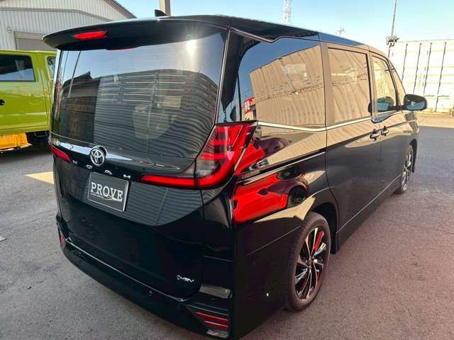 TOYOTA NOAH HYBRID 2025 Image 31