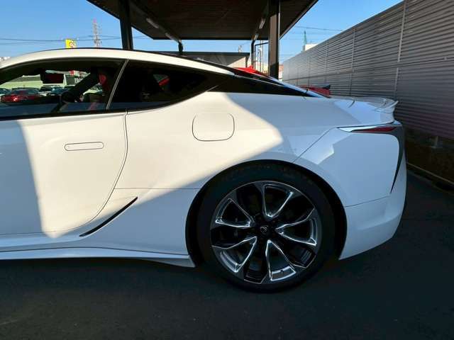 TOYOTA LEXUS LC500 2020 Image 31