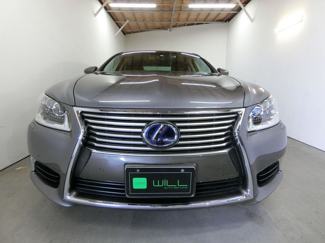 TOYOTA LEXUS LS600H 2012 Image 31