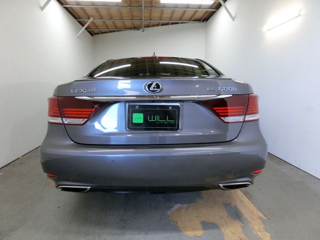 TOYOTA LEXUS LS600H 2012 Image 31