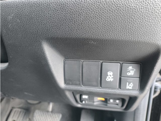 HONDA STEPWAGON SPADA 2016 Image 31