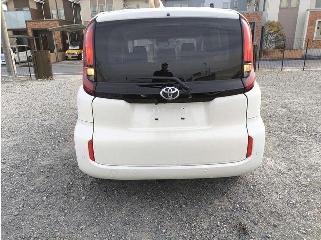 TOYOTA SIENTA 2022 Image 31