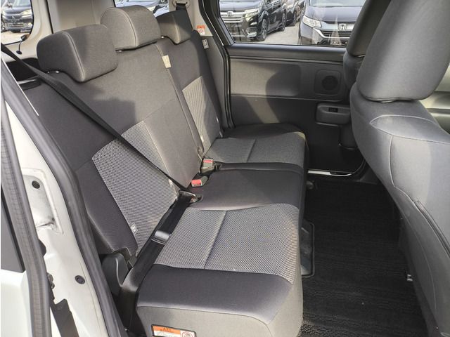 TOYOTA SIENTA 2022 Image 31