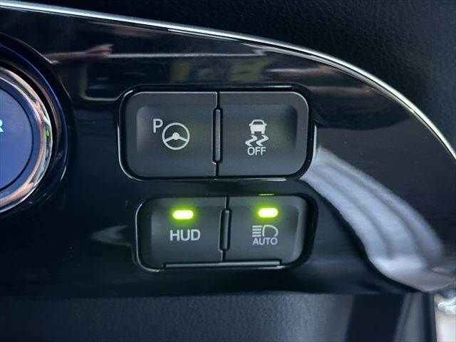 TOYOTA PRIUS 2019 Image 31