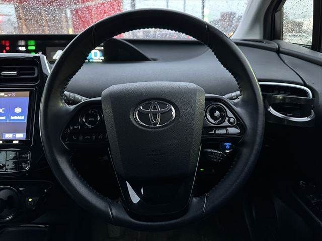 TOYOTA PRIUS 2019 Image 31