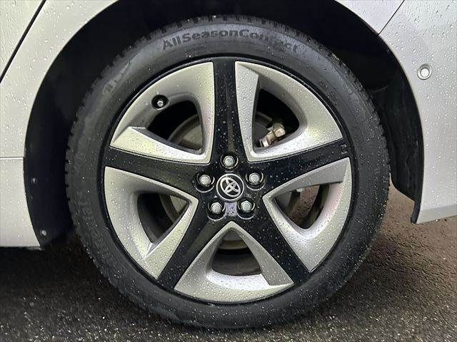 TOYOTA PRIUS 2019 Image 31