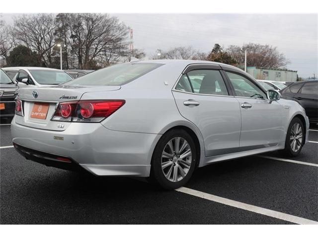 TOYOTA CROWN SEDAN HYBRID 2017 Image 31