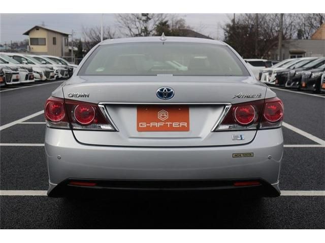 TOYOTA CROWN SEDAN HYBRID 2017 Image 31