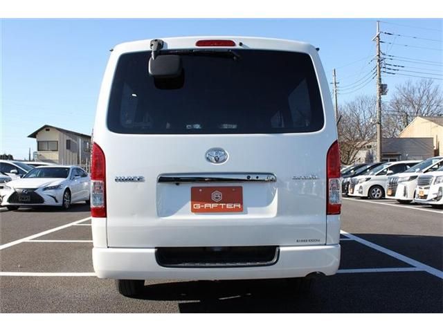 TOYOTA HIACE VAN 2WD 2020 Image 31