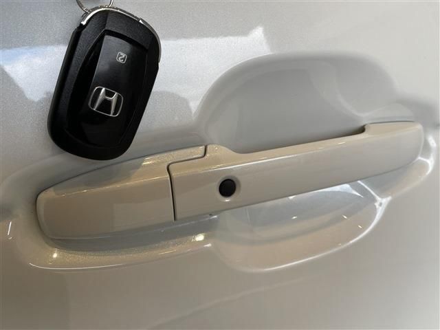 HONDA N BOX 2024 Image 31