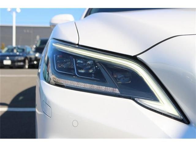 TOYOTA CROWN SEDAN HYBRID 2022 Image 31