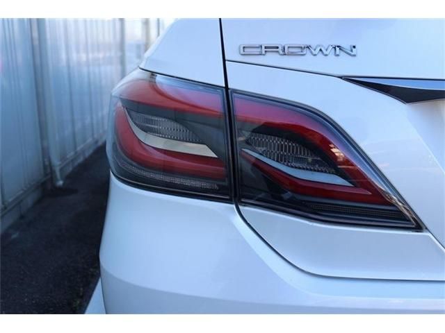 TOYOTA CROWN SEDAN HYBRID 2022 Image 31