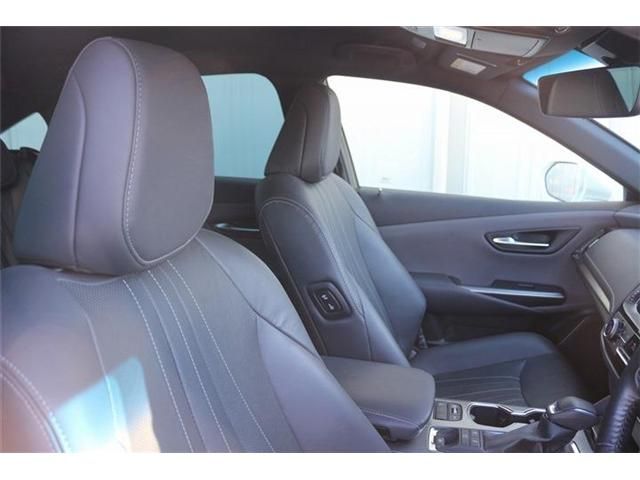 TOYOTA CROWN SEDAN HYBRID 2022 Image 31