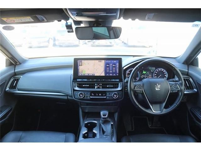 TOYOTA CROWN SEDAN HYBRID 2022 Image 31