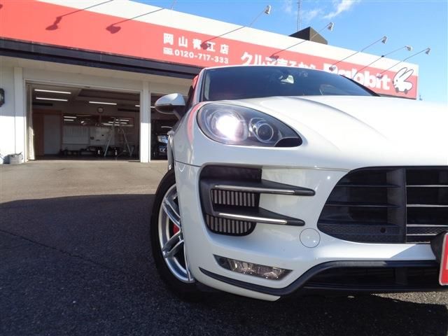 PORSCHE MACAN 2015 Image 31