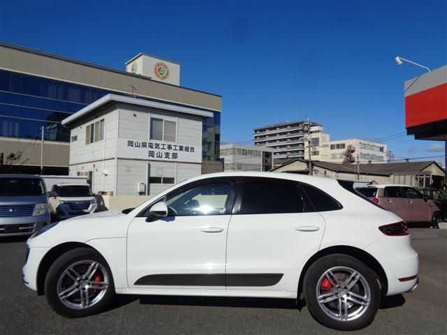 PORSCHE MACAN 2015 Image 31