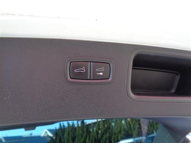 PORSCHE MACAN 2015 Image 31