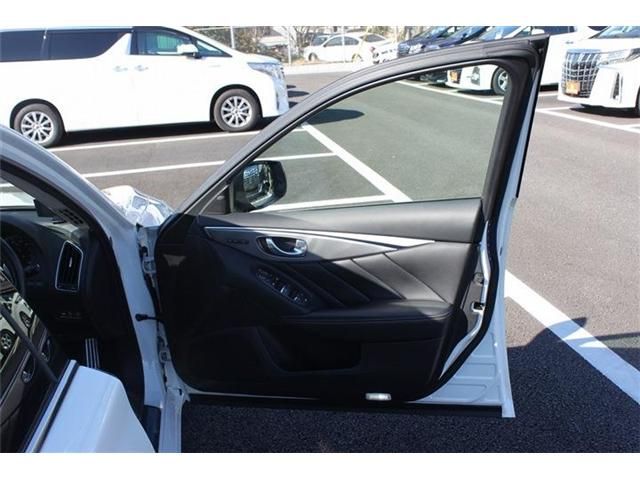 NISSAN SKYLINE HYBRID 2014 Image 31