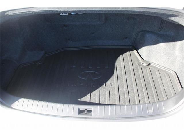 NISSAN SKYLINE HYBRID 2014 Image 31