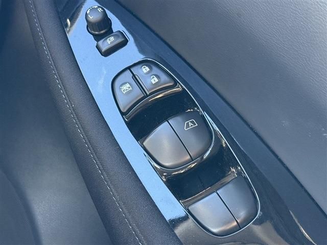 NISSAN LEAF 2020 Image 31