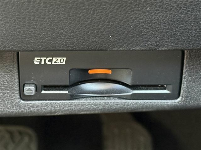 NISSAN LEAF 2020 Image 31