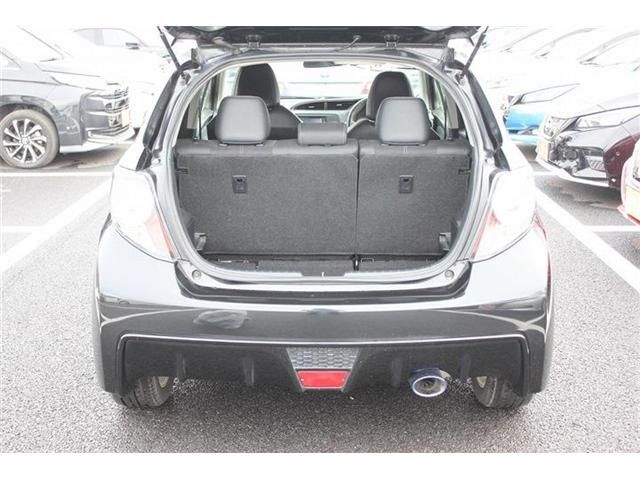 TOYOTA VITZ 2018 Image 31