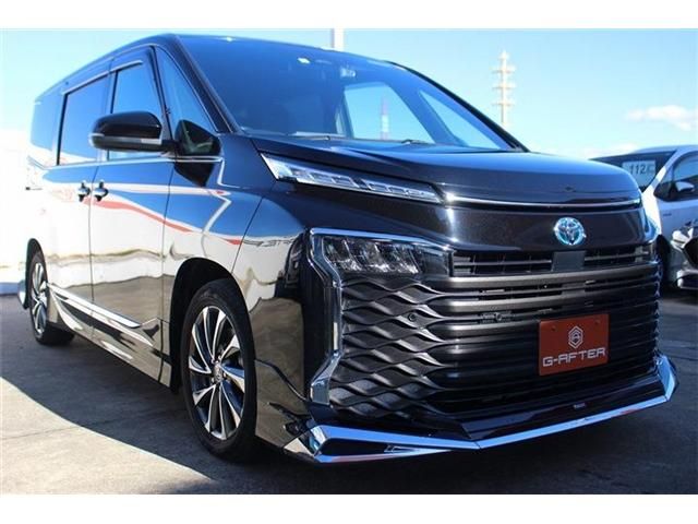 TOYOTA VOXY HYBRID 2023 Image 31