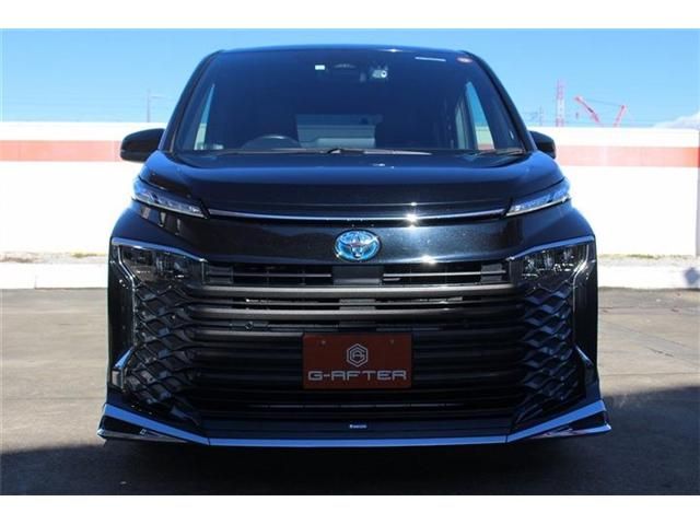 TOYOTA VOXY HYBRID 2023 Image 31