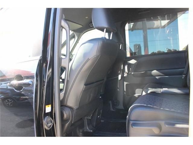 TOYOTA VOXY HYBRID 2023 Image 31