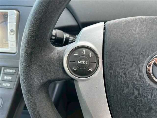 TOYOTA PRIUS 2010 Image 31