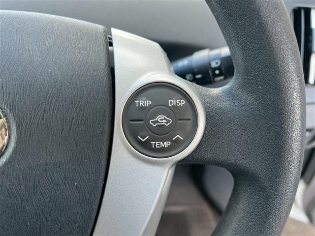 TOYOTA PRIUS 2010 Image 31