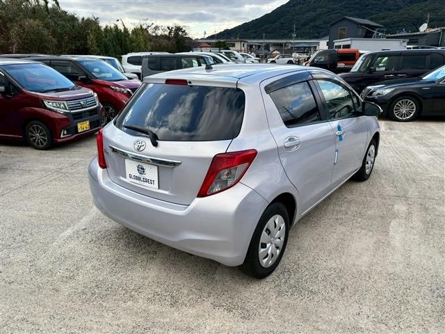 TOYOTA VITZ 2014 Image 31