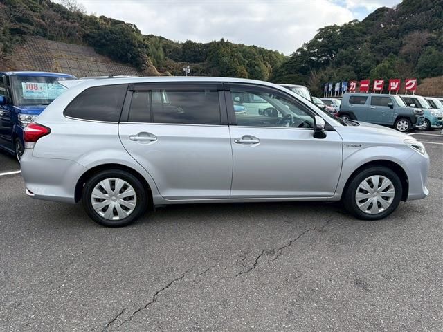 TOYOTA COROLLA FIELDER 2017 Image 31