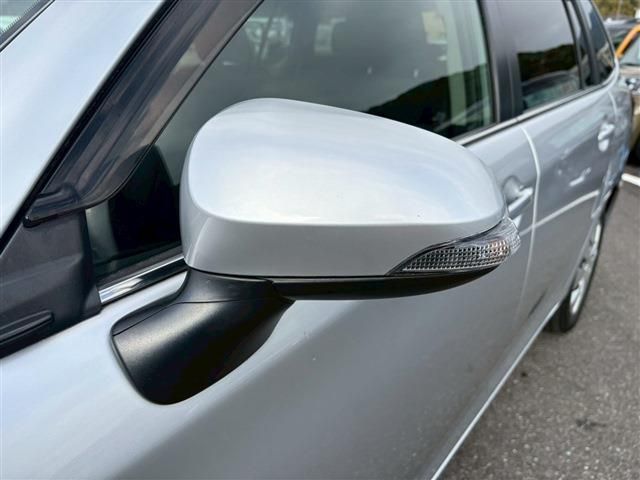 TOYOTA COROLLA FIELDER 2017 Image 31