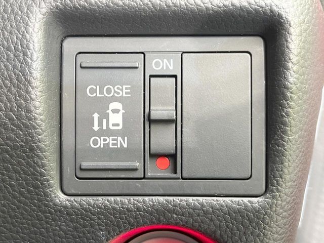 HONDA N BOX CUSTOM 2019 Image 31