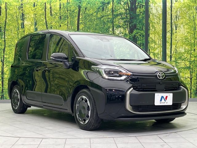 TOYOTA SIENTA HYBRID 2023 Image 31