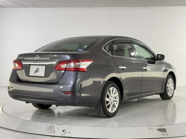 NISSAN SYLPHY 2012 Image 31