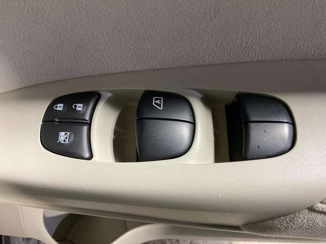 NISSAN SYLPHY 2012 Image 31