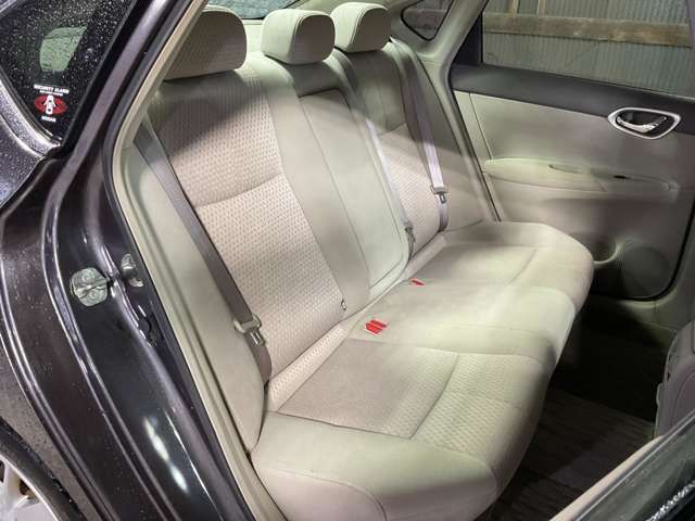 NISSAN SYLPHY 2012 Image 31