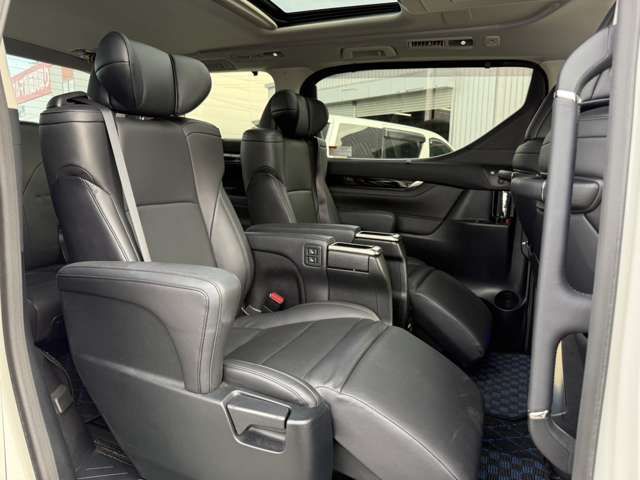 TOYOTA ALPHARD HYBRID 4WD 2015 Image 31