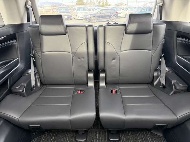 TOYOTA ALPHARD HYBRID 4WD 2015 Image 31