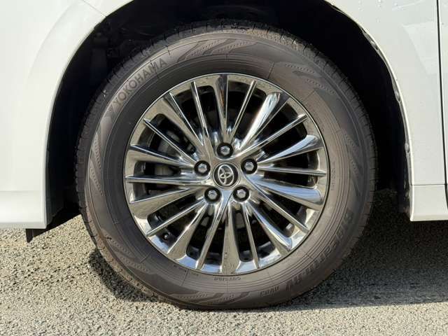 TOYOTA ALPHARD HYBRID 4WD 2015 Image 31