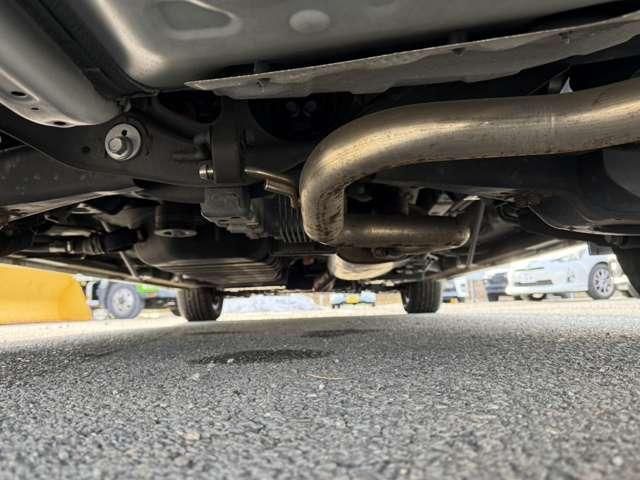 TOYOTA ALPHARD HYBRID 4WD 2015 Image 31